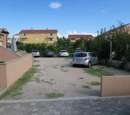 In With Terrace, Air Condition, Wifi, Washing Machine Baska (Krk)